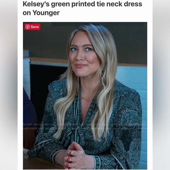 Alice + Olivia Dresses & Skirts - Host pick! Alice + Olivia Tanisha Flare dress with neck tie